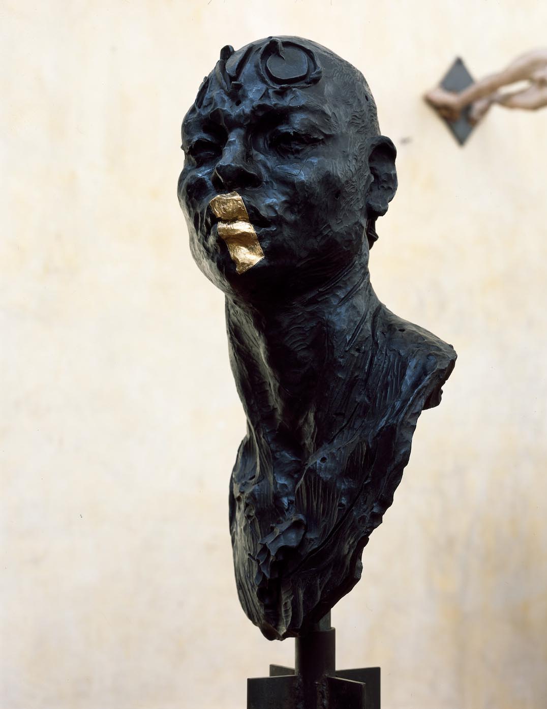 BRONCE