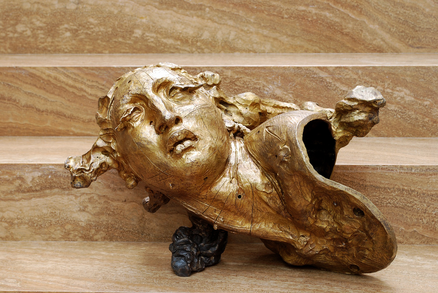 BRONCE