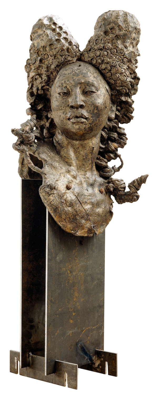BRONCE
